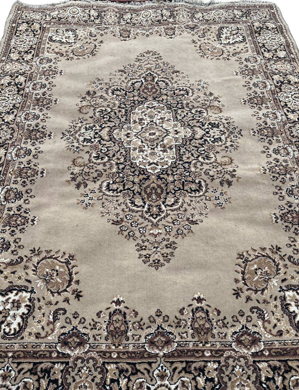 This carpet is also smelly