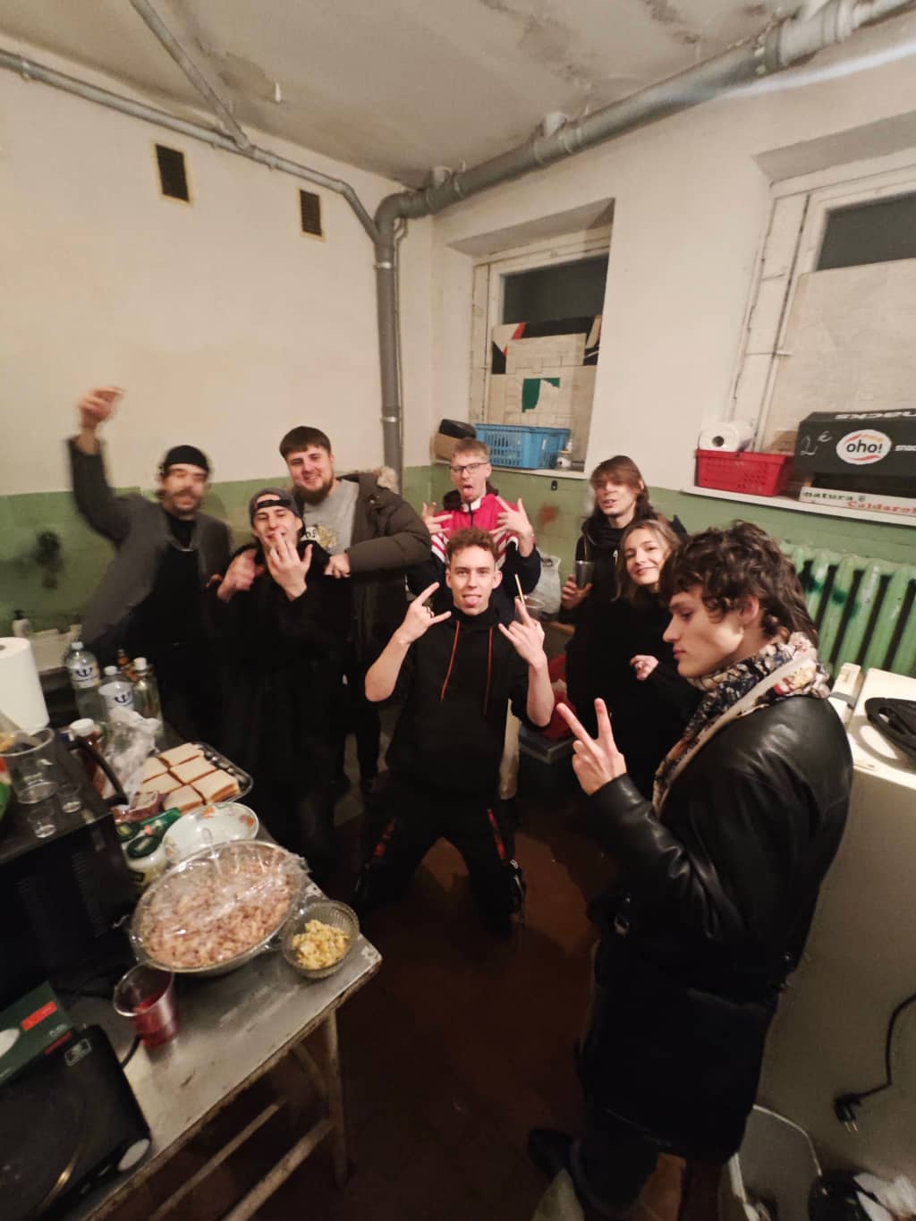 Gorg Gang (GG) (TM) Part 2 Too many people to count chilling in the kitchen