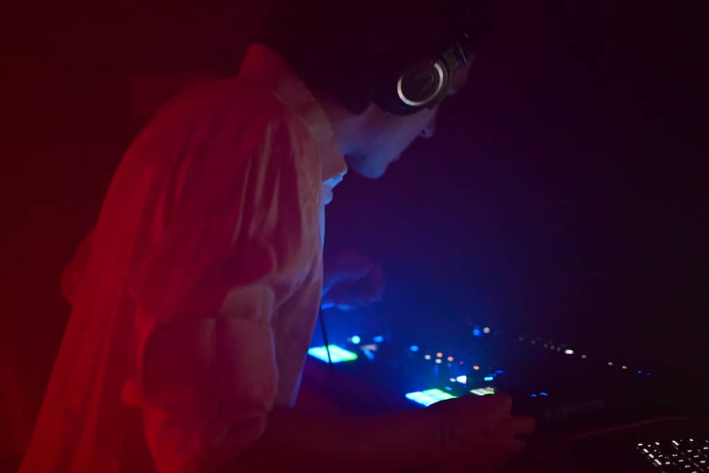 Edas, Edis ir Edys Edvinas doing DJ business behind the decks