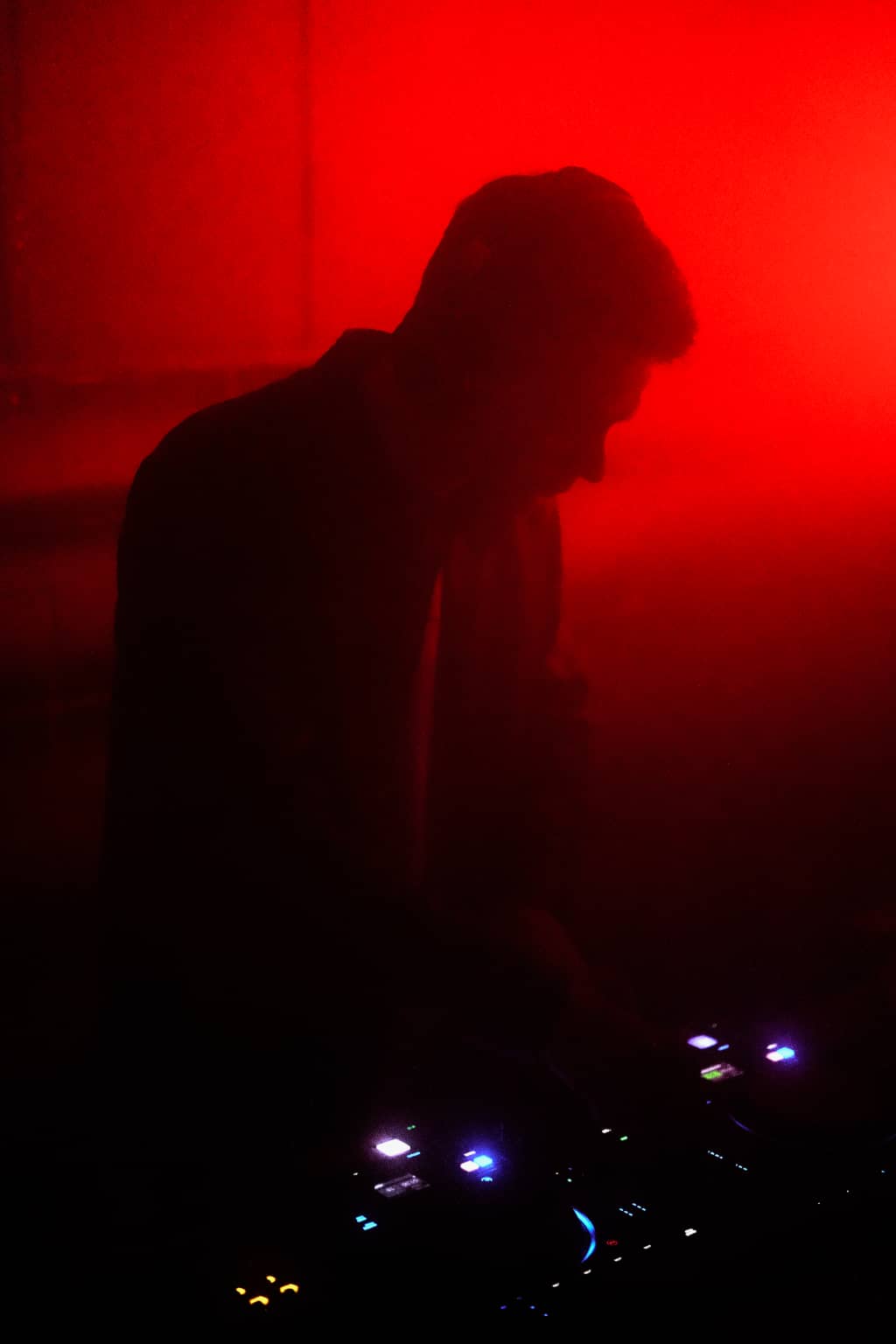 Ernis Ernis hitting the decks